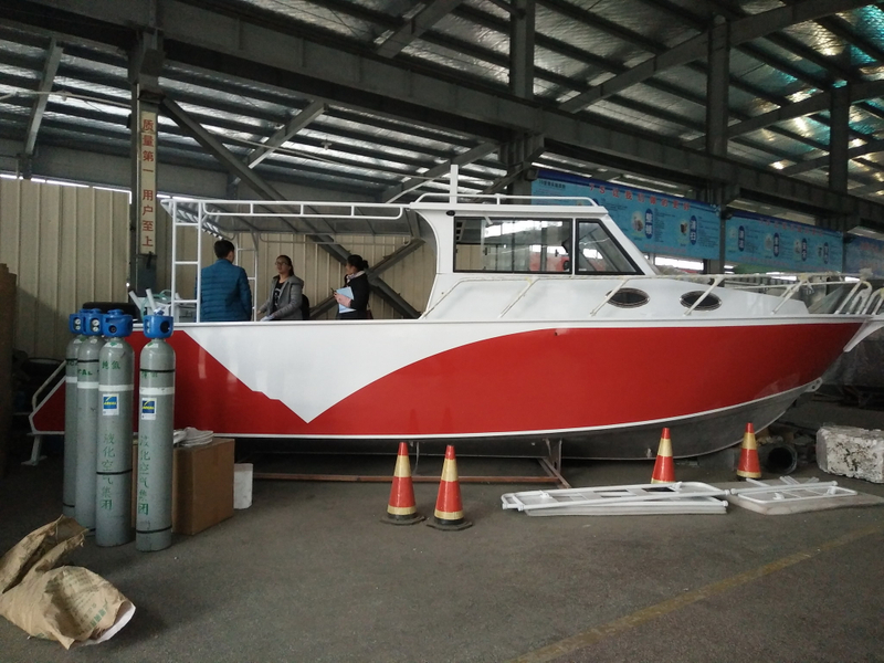 bateau en aluminium de luxe de yachts confortables de style de vie de 9m pour la pêche et les loisirs