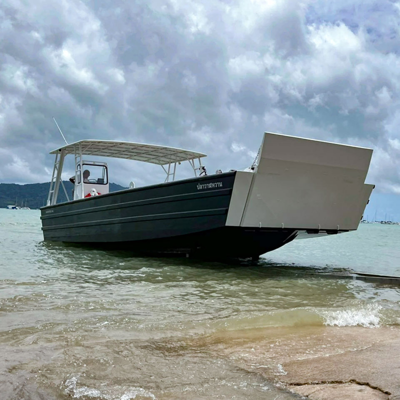 Péniche de débarquement à console de 9 m transportant un bateau de fret de 5 tonnes en aluminium avec cabine en vente