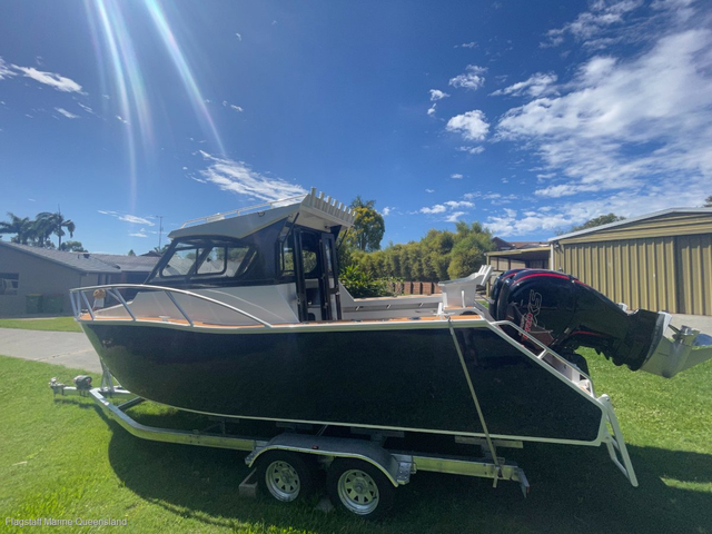 Bateaux de pêche de cabine de Cuddy de moteur hors-bord entièrement soudé de coque de V de 25ft 7.5m en aluminium